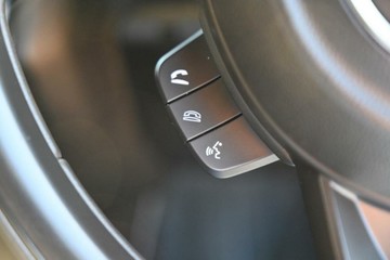 https://vehicle-cdn.autoleague.cloud/17006_41012558_14.jpg