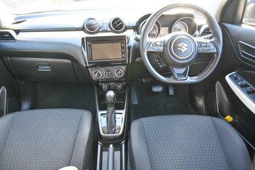https://vehicle-cdn.autoleague.cloud/17006_41012558_18.jpg