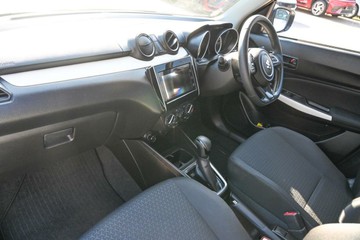 https://vehicle-cdn.autoleague.cloud/17006_41012558_20.jpg