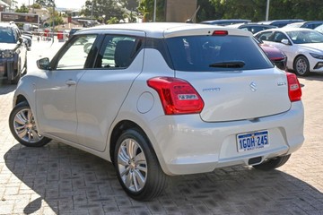 https://vehicle-cdn.autoleague.cloud/17006_41012558_3.jpg