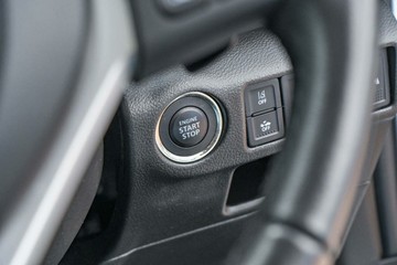 https://vehicle-cdn.autoleague.cloud/17006_41012565_18.jpg