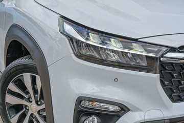 https://vehicle-cdn.autoleague.cloud/17006_41012565_2.jpg