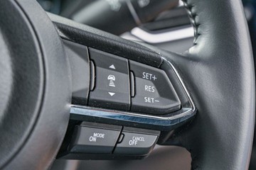 https://vehicle-cdn.autoleague.cloud/17006_41012576_16.jpg
