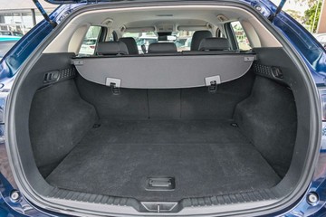 https://vehicle-cdn.autoleague.cloud/17006_41012576_21.jpg