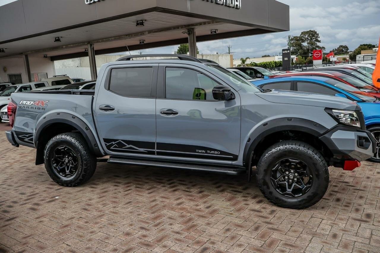 Nissan Navara image 3