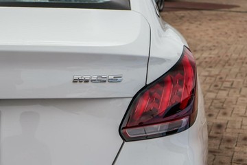 https://vehicle-cdn.autoleague.cloud/17006_41012598_8.jpg