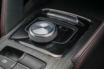 https://vehicle-cdn.autoleague.cloud/17006_41012618_16.jpg