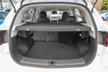 https://vehicle-cdn.autoleague.cloud/17006_41012618_23.jpg