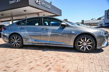 https://vehicle-cdn.autoleague.cloud/17006_41012654_8.jpg