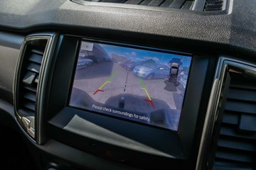 https://vehicle-cdn.autoleague.cloud/17006_41012661_16.jpg