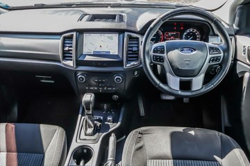 https://vehicle-cdn.autoleague.cloud/17006_41012661_22.jpg