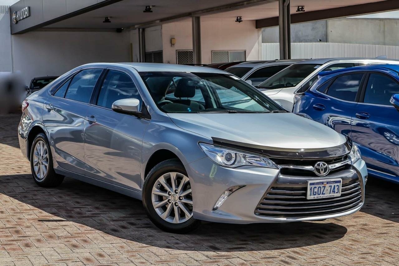 Toyota Camry image 1
