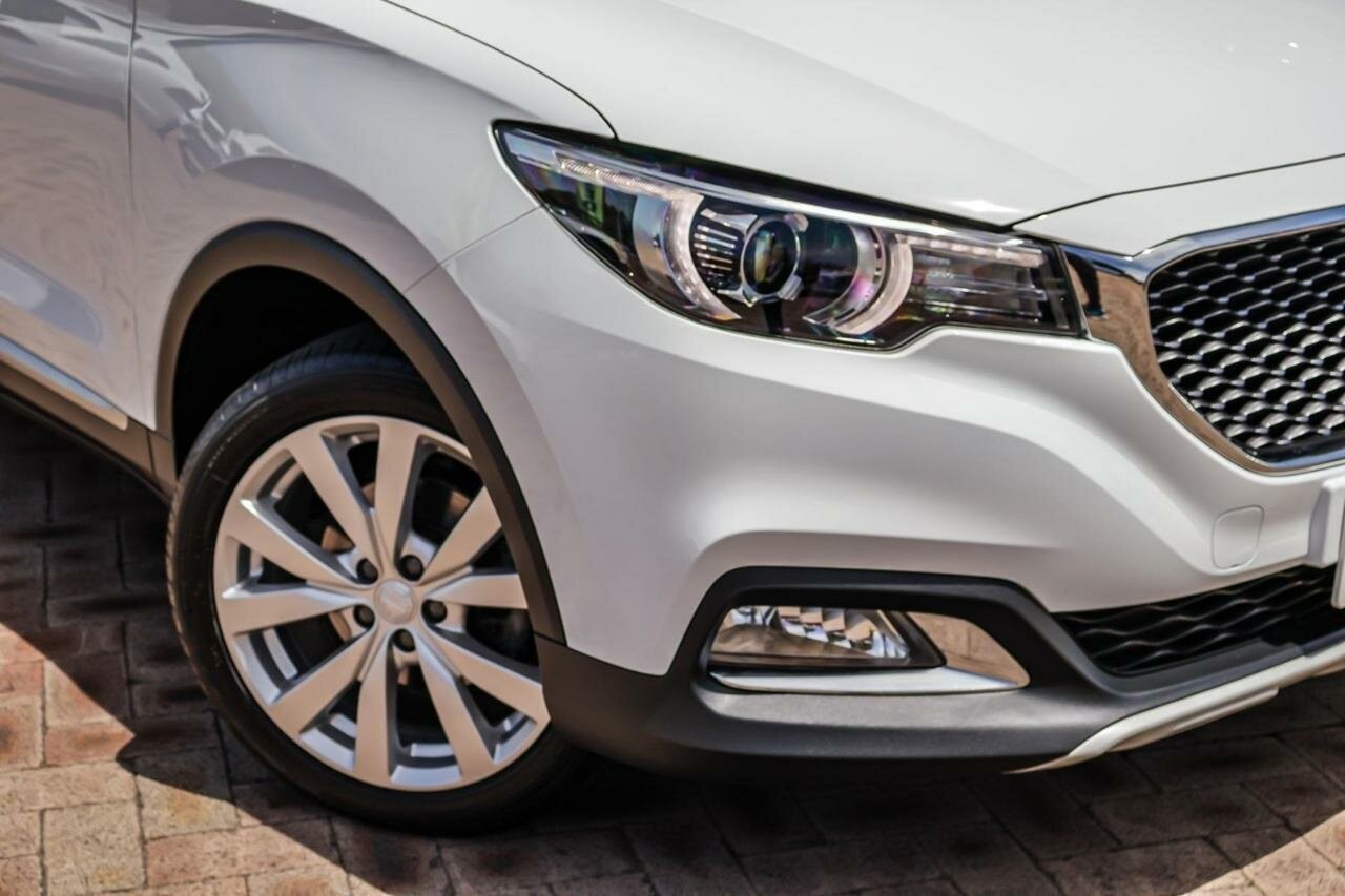 MG Zs image 2