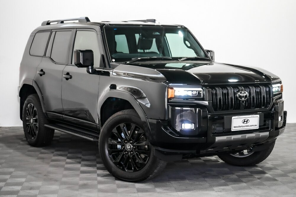 Toyota Landcruiser Prado image 1