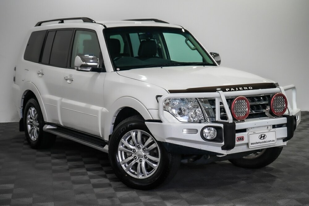 Mitsubishi Pajero image 1