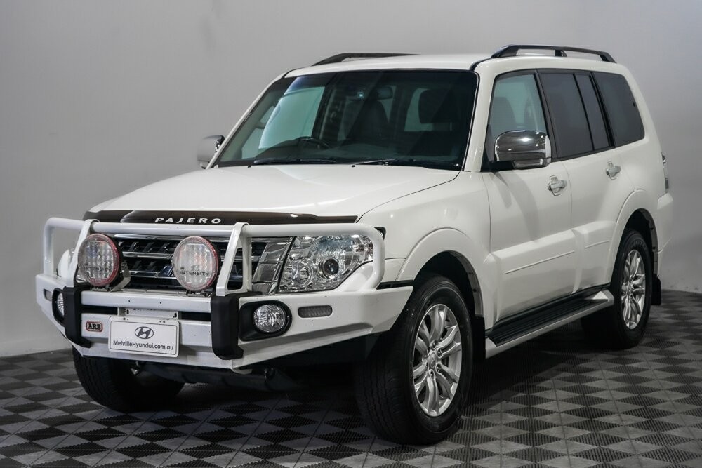 Mitsubishi Pajero image 3