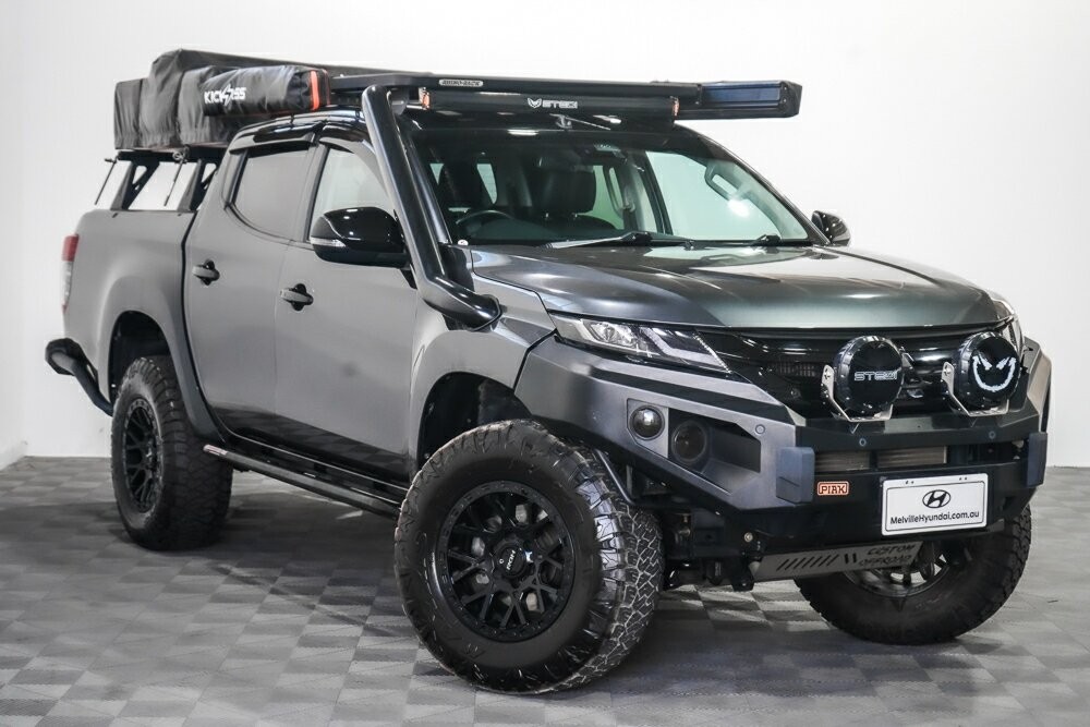 Mitsubishi Triton image 1