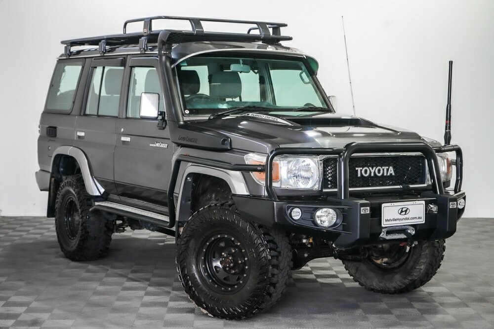 Toyota Landcruiser image 1
