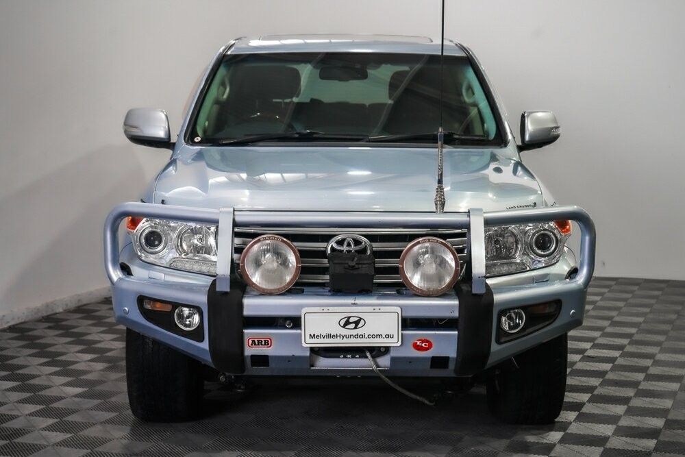 Toyota Landcruiser image 4