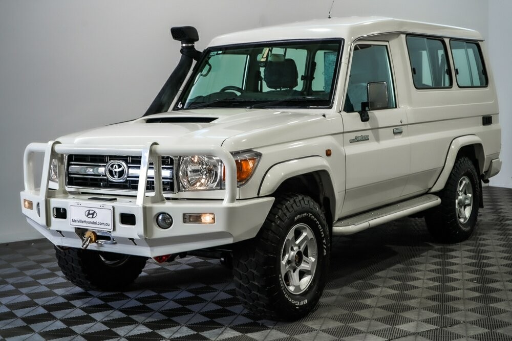 Toyota Landcruiser image 4