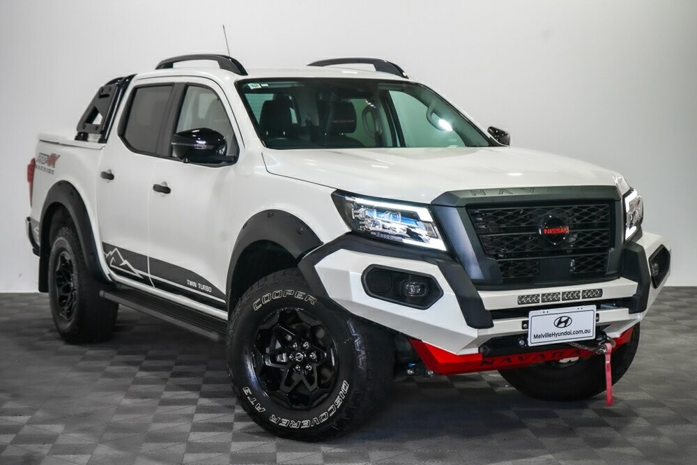 Nissan Navara image 1