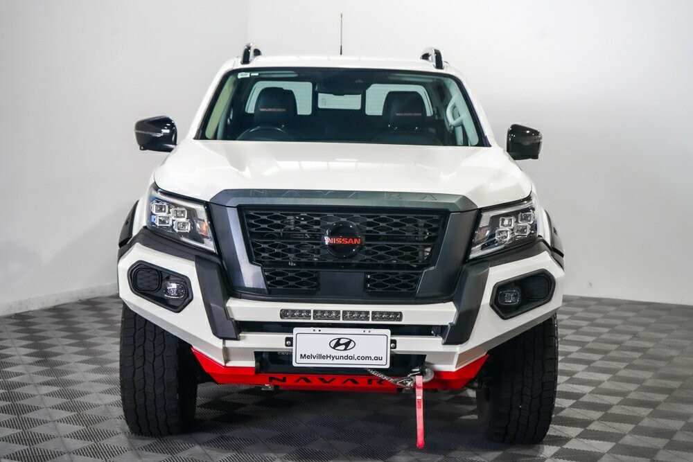 Nissan Navara image 3