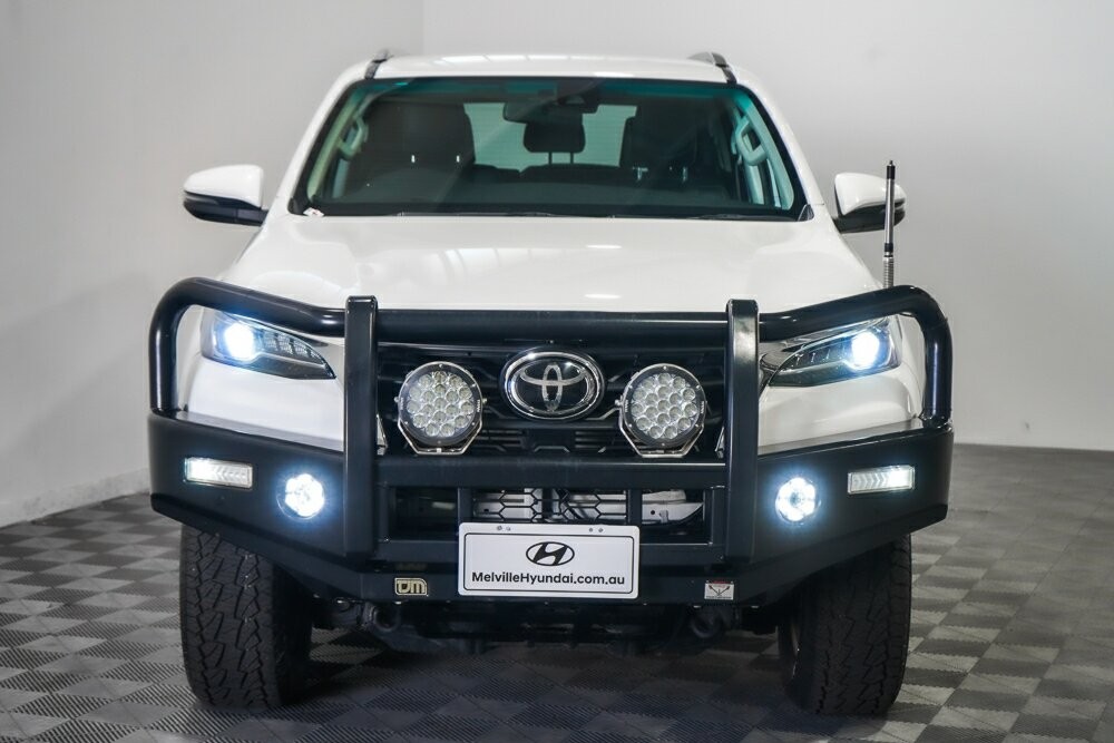 Toyota Fortuner image 2