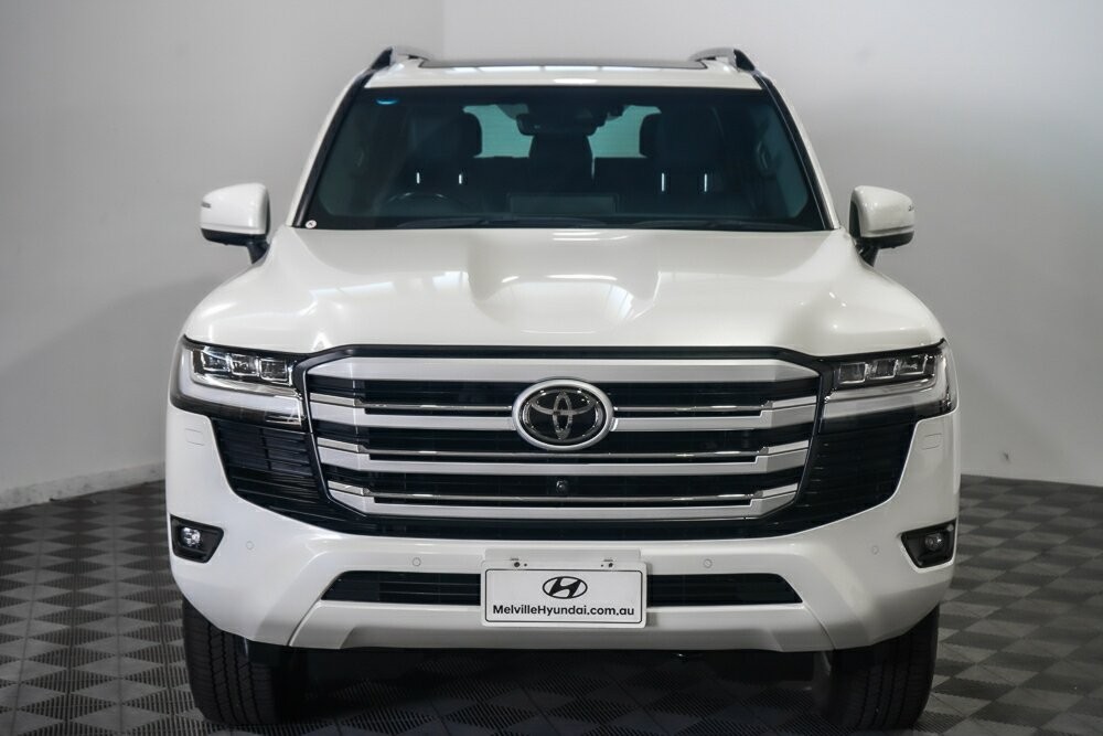 Toyota Landcruiser image 3
