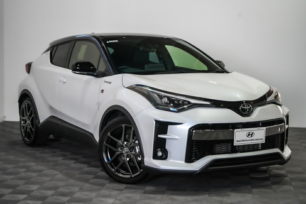 Toyota C-hr image 1
