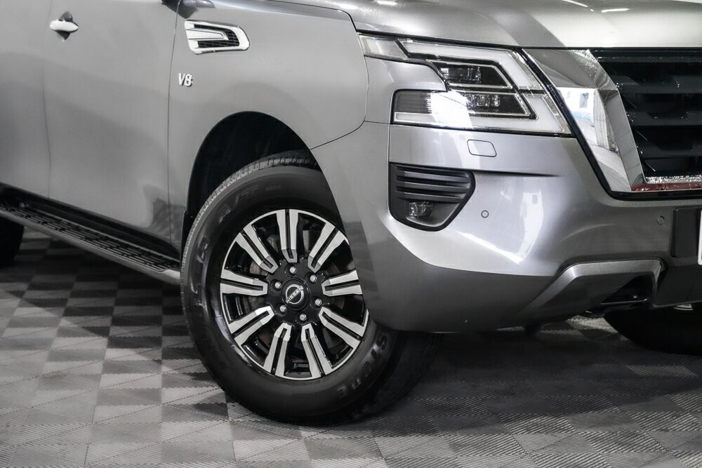 Nissan Patrol image 2