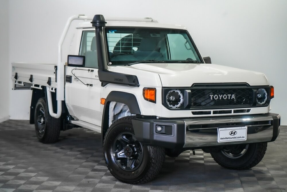 Toyota Landcruiser image 1