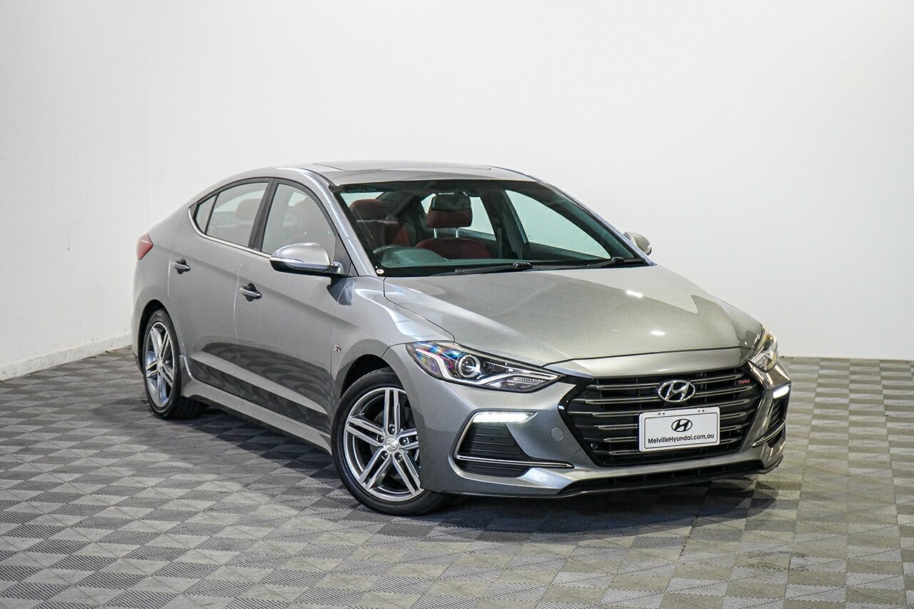 Hyundai Elantra image 1