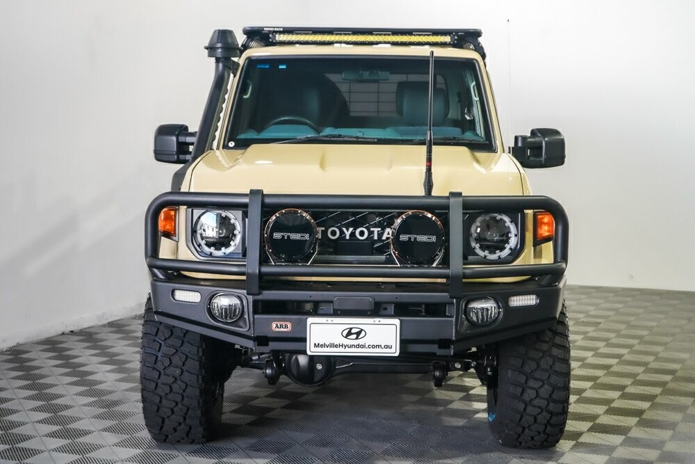Toyota Landcruiser image 4