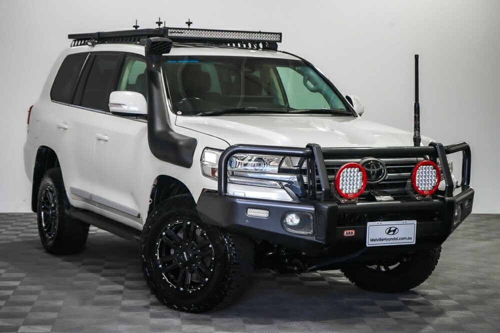 Toyota Landcruiser image 1