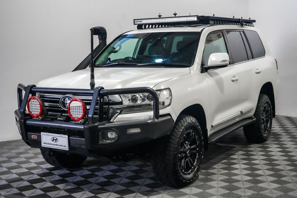 Toyota Landcruiser image 4