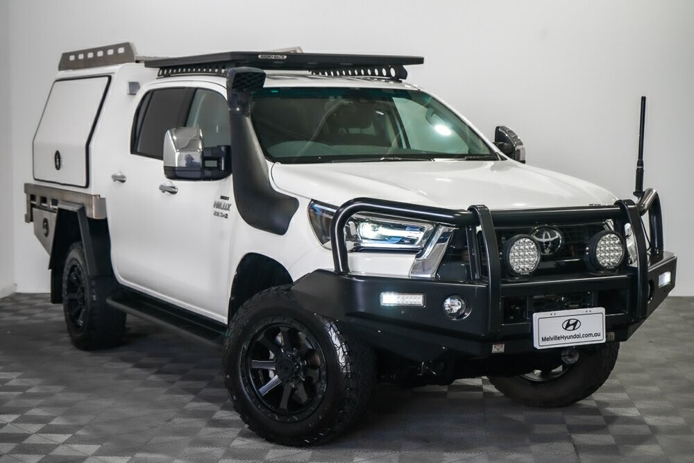 Toyota Hilux image 1