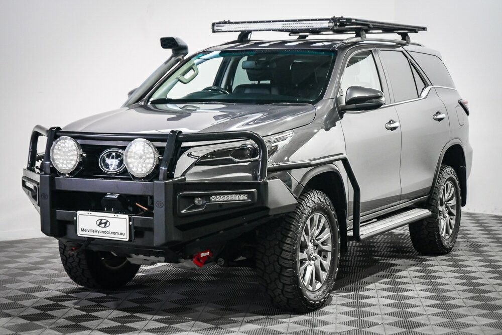 Toyota Fortuner image 4