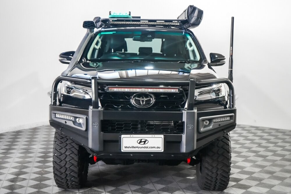 Toyota Fortuner image 4