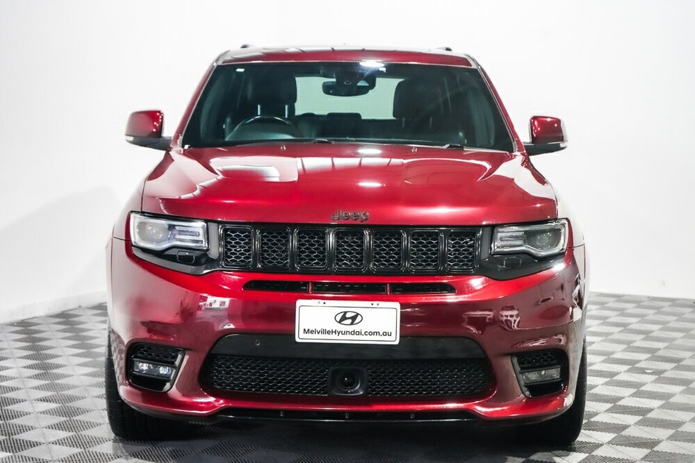 Jeep Grand Cherokee image 3