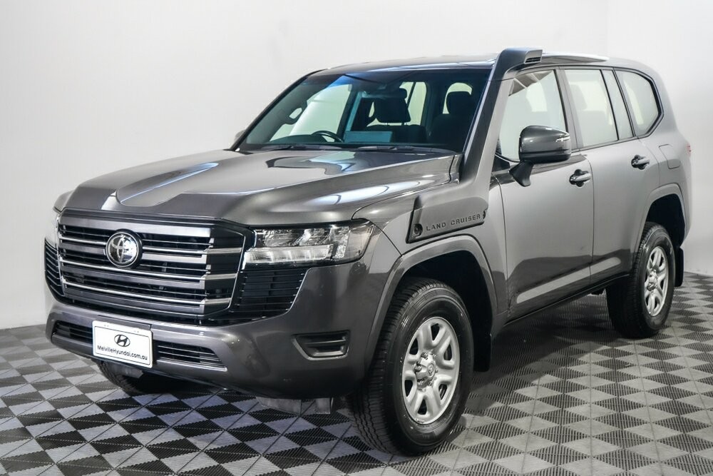Toyota Landcruiser image 4