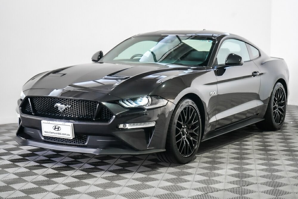 Ford Mustang image 4