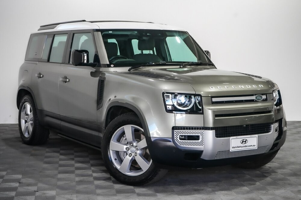 Land Rover Defender image 1