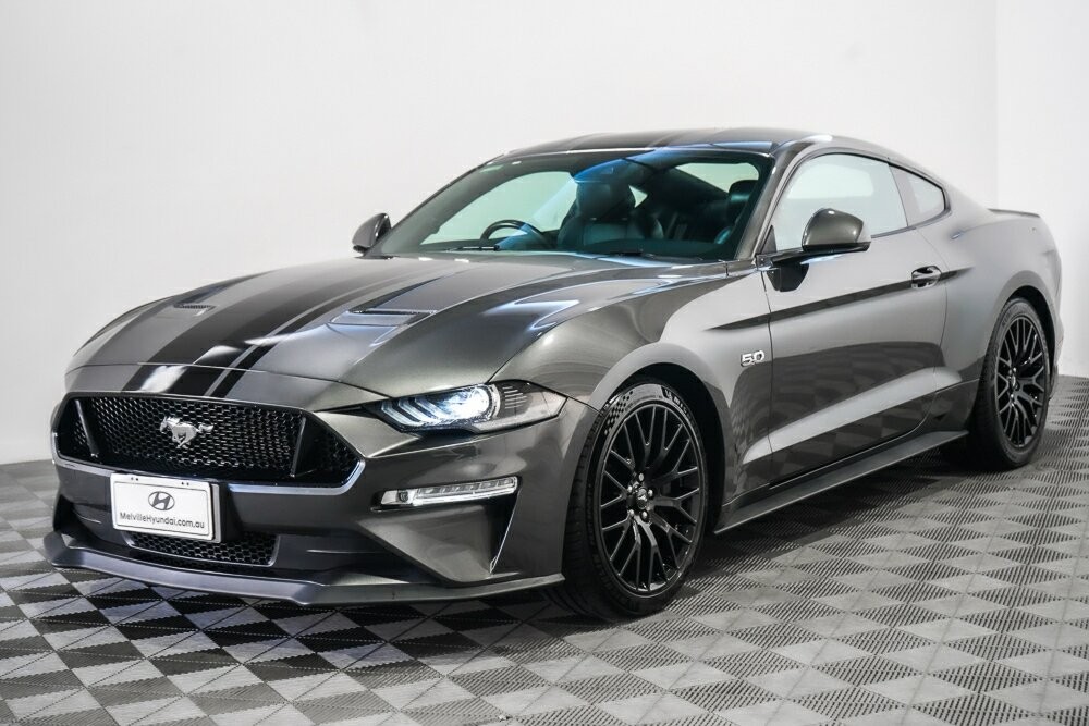 Ford Mustang image 4