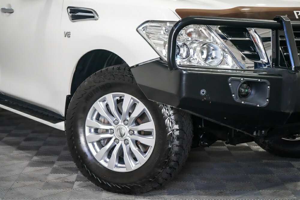 Nissan Patrol image 2