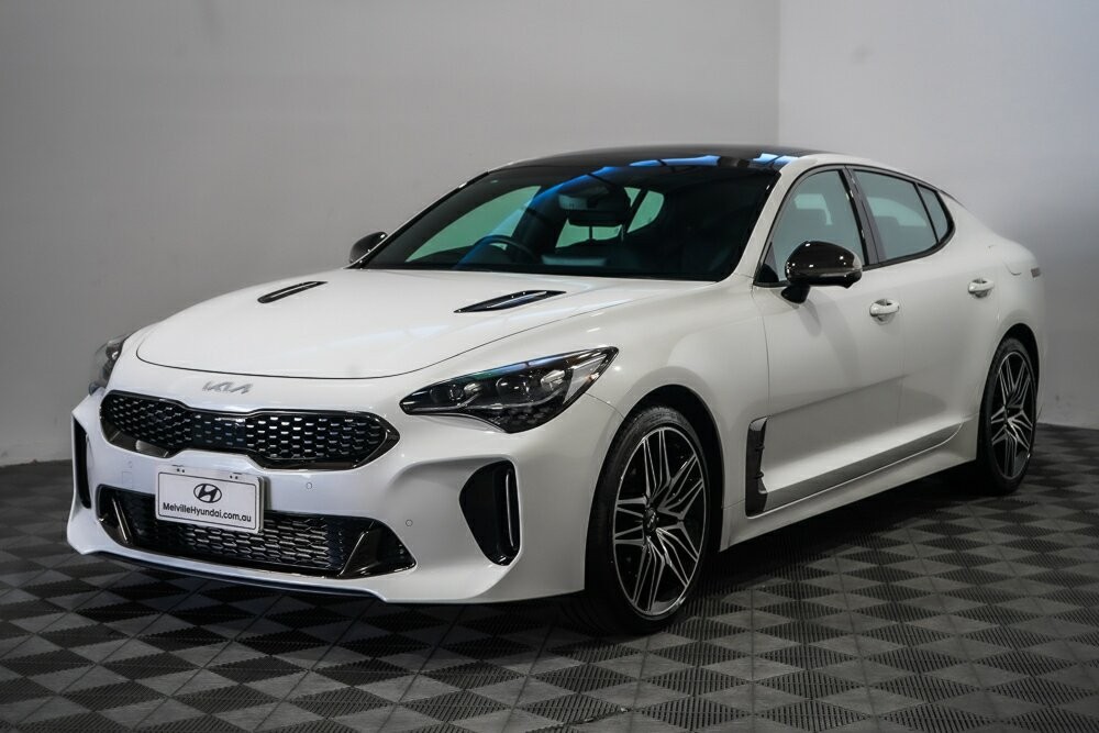 Kia Stinger image 4