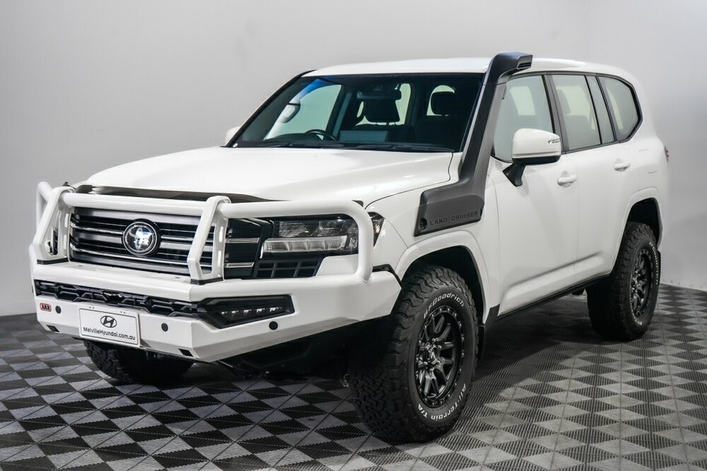 Toyota Landcruiser image 4