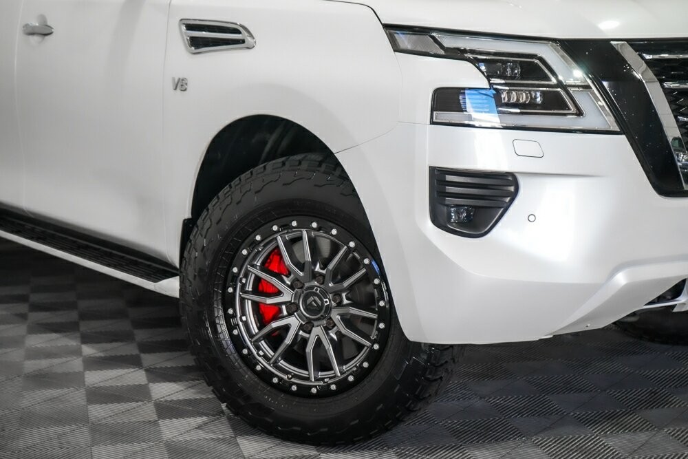 Nissan Patrol image 2
