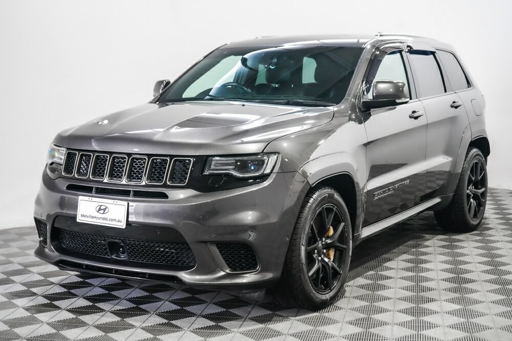 Jeep Grand Cherokee image 4