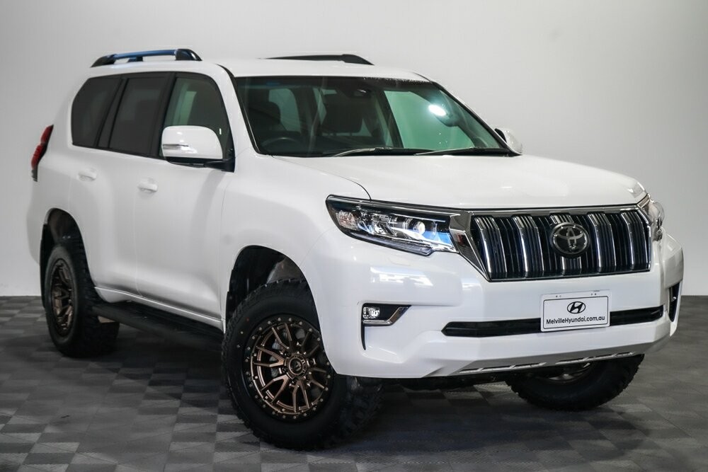 Toyota Landcruiser Prado image 1