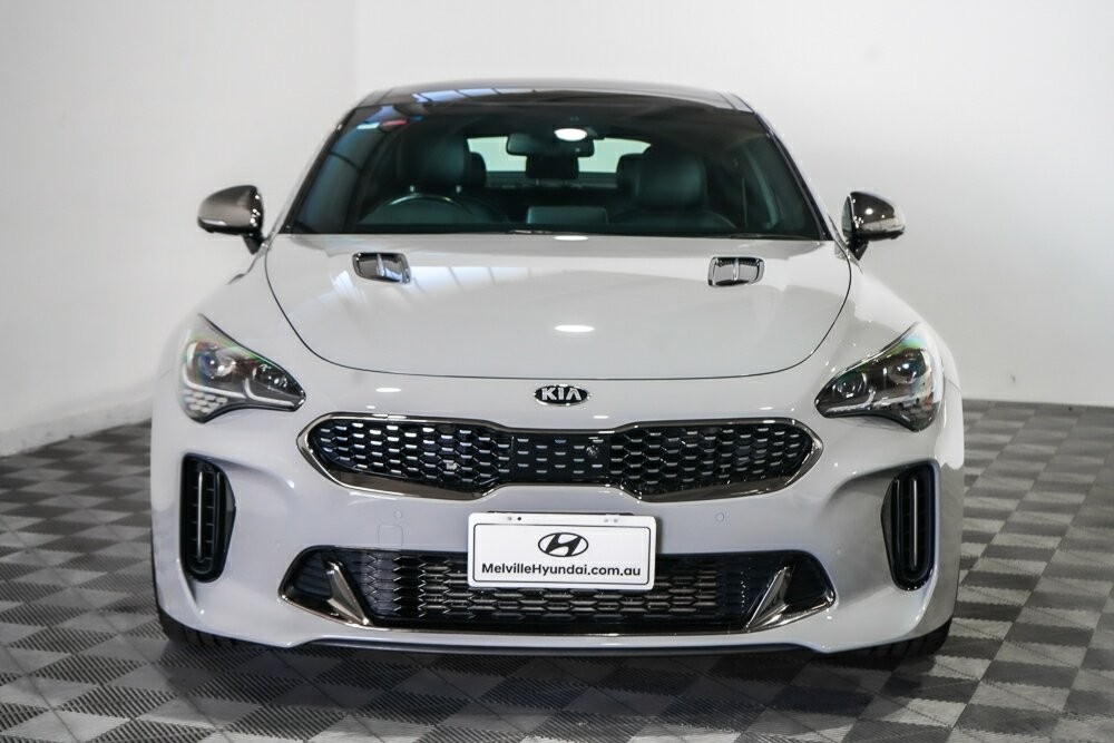 Kia Stinger image 3